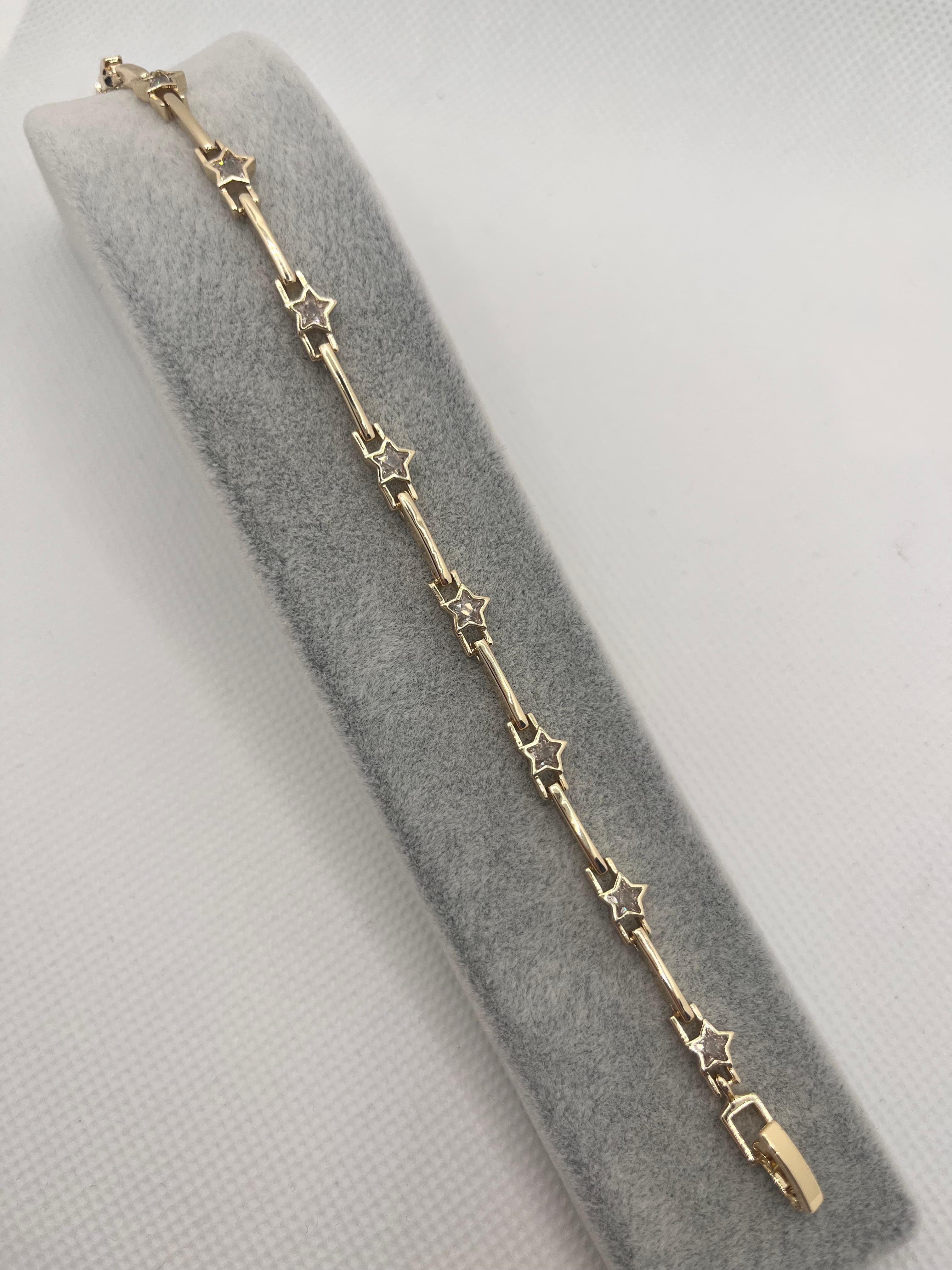 Premium Zirkon Taşlı Yıldızlı Bileklik